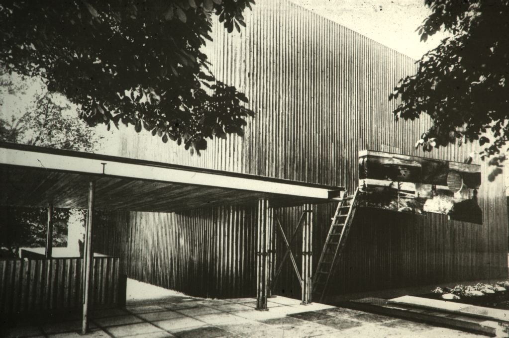 photo of the Finnish pavilion at the Paris World Fair 1937; image source finna.fi 